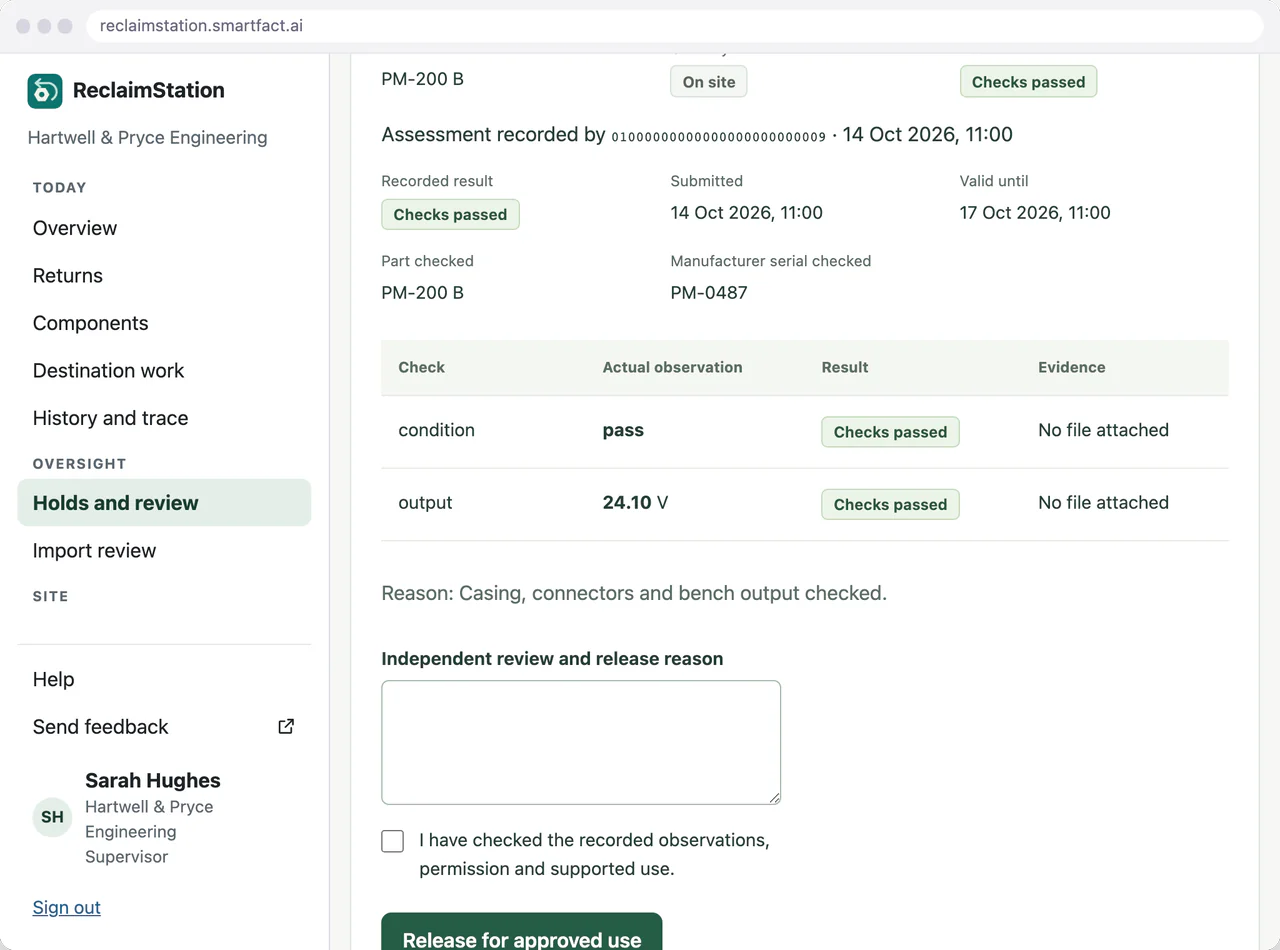 ReclaimStation independent component release for PM-200 B, serial PM-0487: condition pass and output 24.10 V, both Checks passed, with the release reason and confirmation still to complete